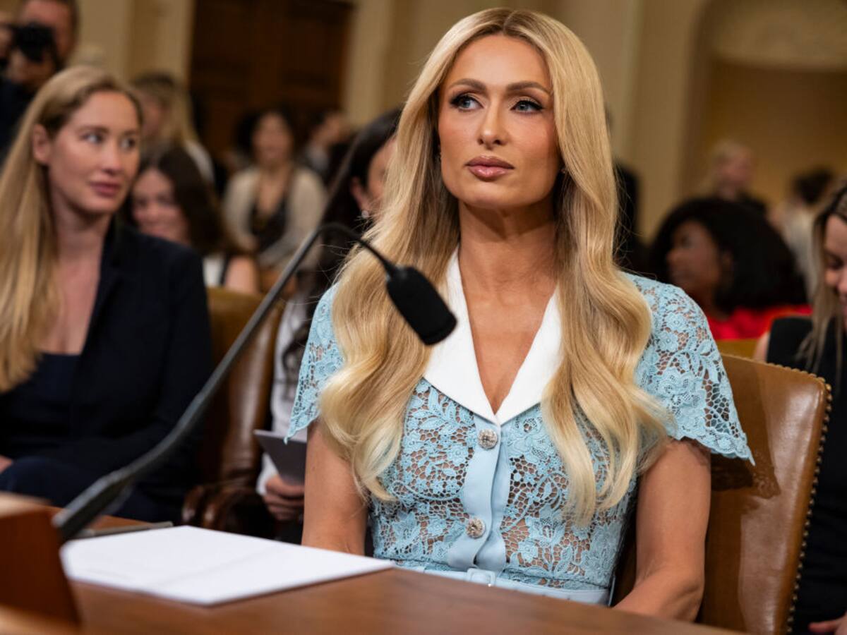 “Abusaron sexualmente de mí”: Paris Hilton denuncia ante el Congreso de EE.UU. indignantes tratos en un internado durante su adolescencia