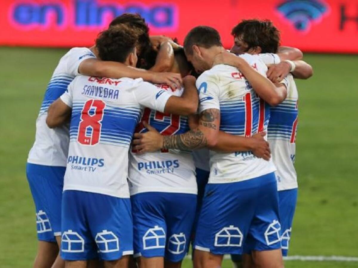 Universidad Católica ya tiene formación confirmada para enfrentar a Atlético Nacional por la Copa Libertadores