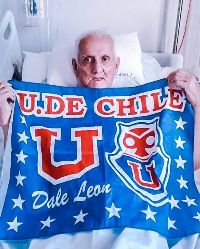 Leonel Sánchez se recupera en el Hospital Clínico de la U. de Chile