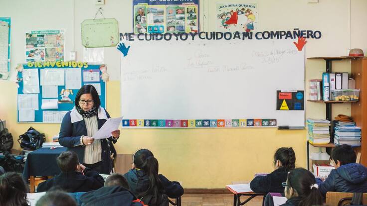 Regiones con suspensión de clases confirmada en Chile: ¿Qué día se pausan por la lluvia y en qué niveles?