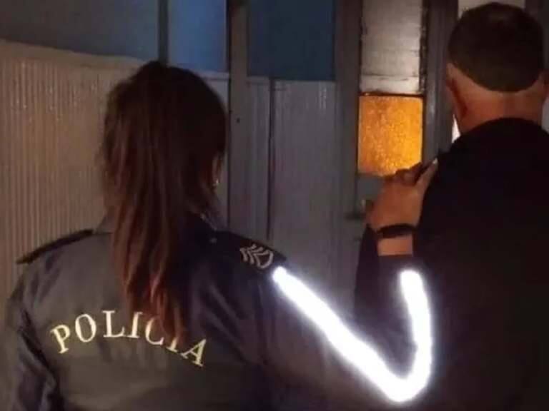 Tragedia en Argentina: roció a su novia con bencina, le prendió fuego y la abandonó fuera de un hospital