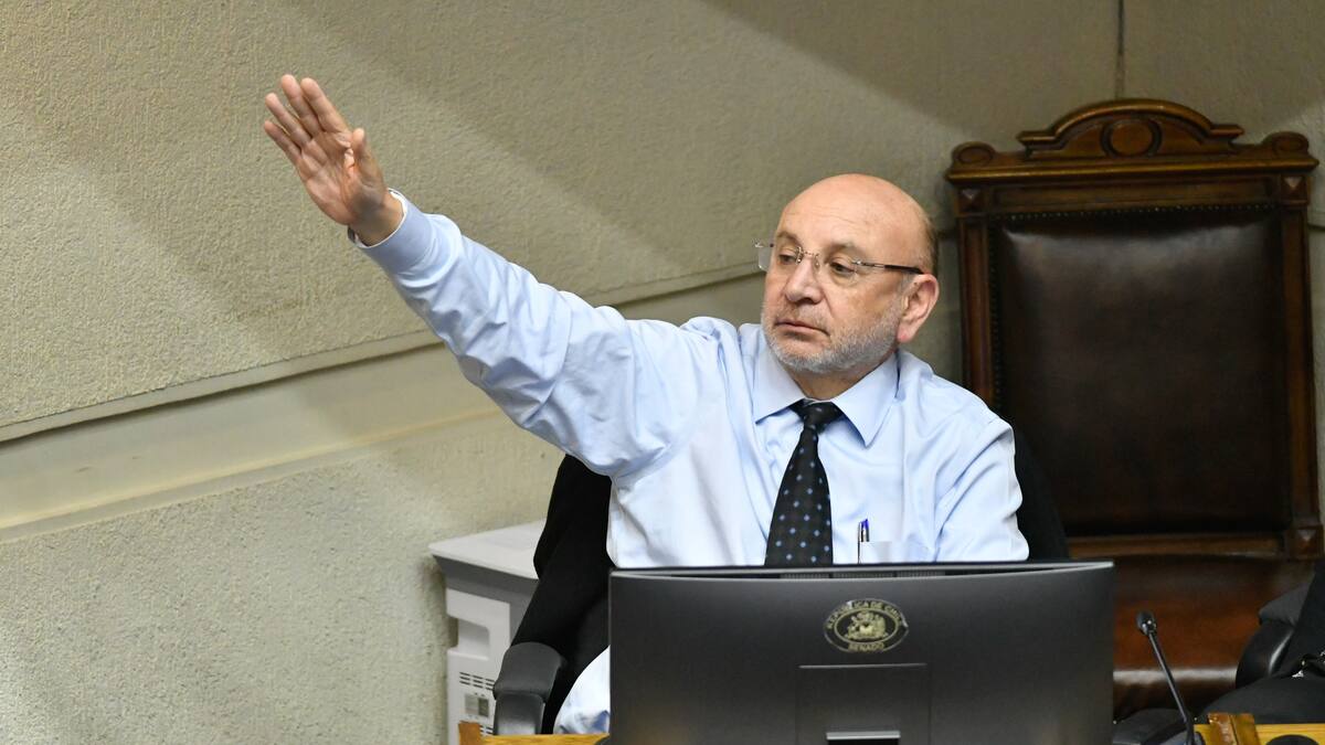 Senador Castro cuestiona viabilidad de reforma de seguridad del Gobierno y descarta acuerdo: “Va rumbo al certificado de defunción”