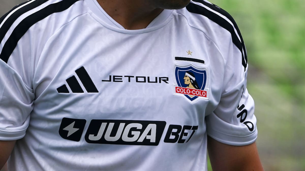 Colo Colo estrenará nueva camiseta ante O’Higgins y su diseño ya genera debate: recuerda la Libertadores