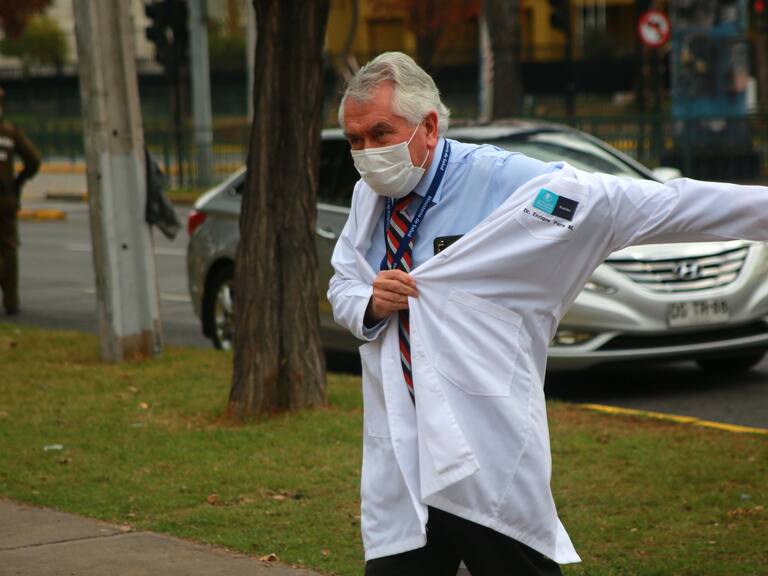 Ministro Paris: «Nunca se ha ocultado ningún dato»