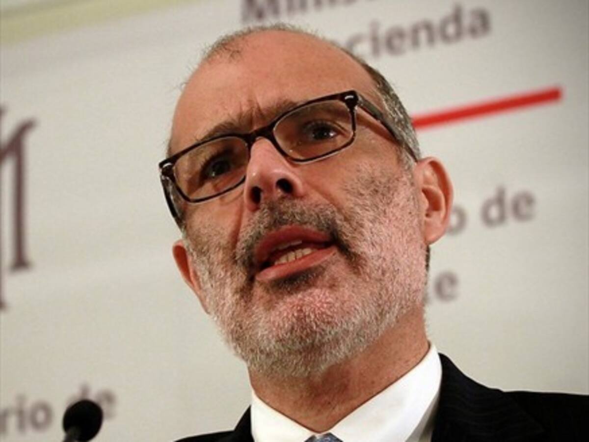 Ministro de Hacienda anuncia capitalización de Codelco por US$ 975 millones