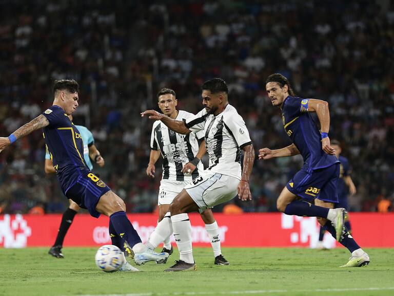 Carlos Palacios pasa las penas por su no convocatoria a La Roja jugando en el segundo triunfo seguido de Boca Juniors