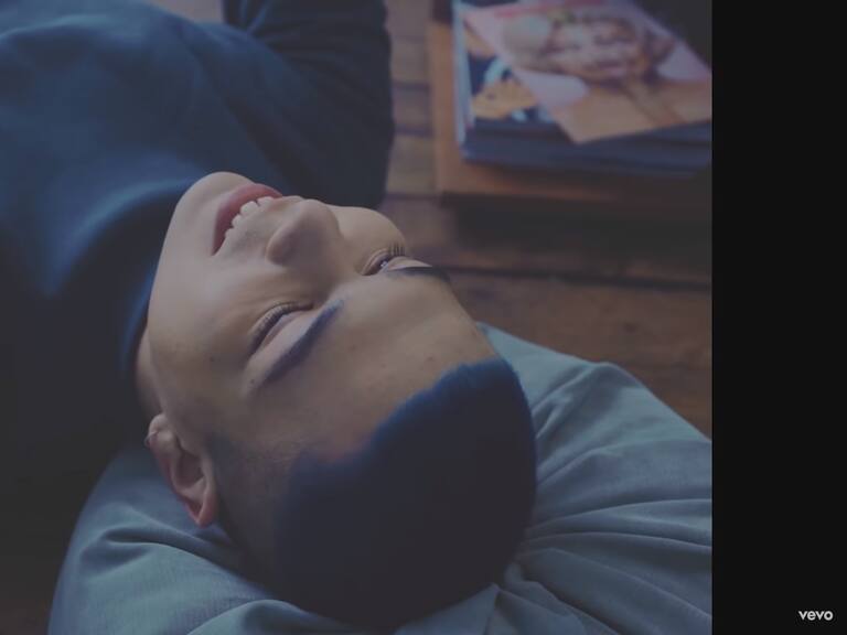Gianluca estrenó «Más», su nuevo sencillo y videoclip