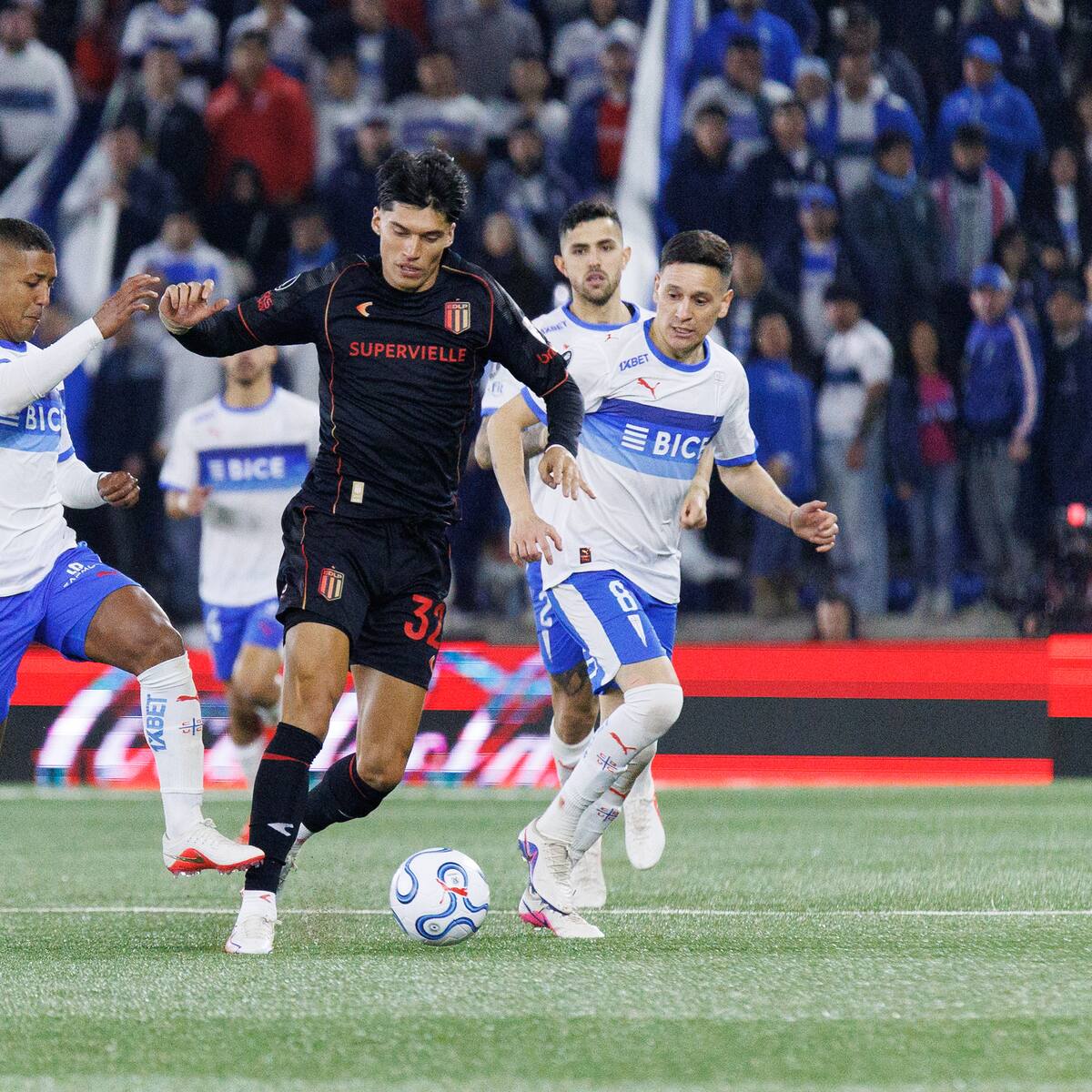 Verdugo de la UC le envía un mensaje a Alexis Sánchez tras avanzar en la Copa Libertadores: también habló de Vidal