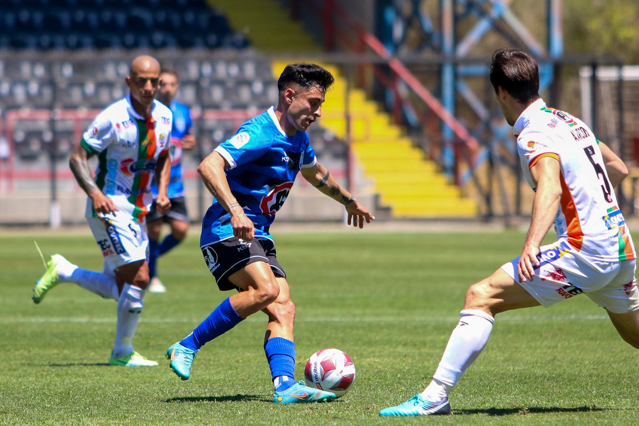 Misma situación, pero con otros equipos y más puntos: desenlace del Campeonato 2024 es el mismo del 2023 | Agencia Uno
