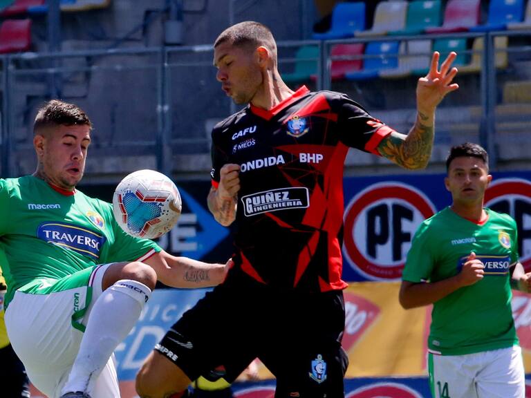Nicolás Peñailillo dejó Deportes Antofagasta y partió al fútbol argentino de primera división