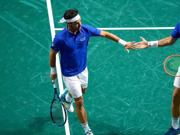 Sin Berrettini ni Sinner, Italia venció a Estados Unidos y se instaló en las semifinales de la Copa Davis