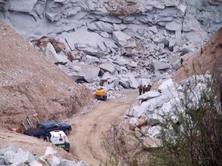 Dos muertos y varios intoxicados tras accidente en mina ilegal en Hijuelas