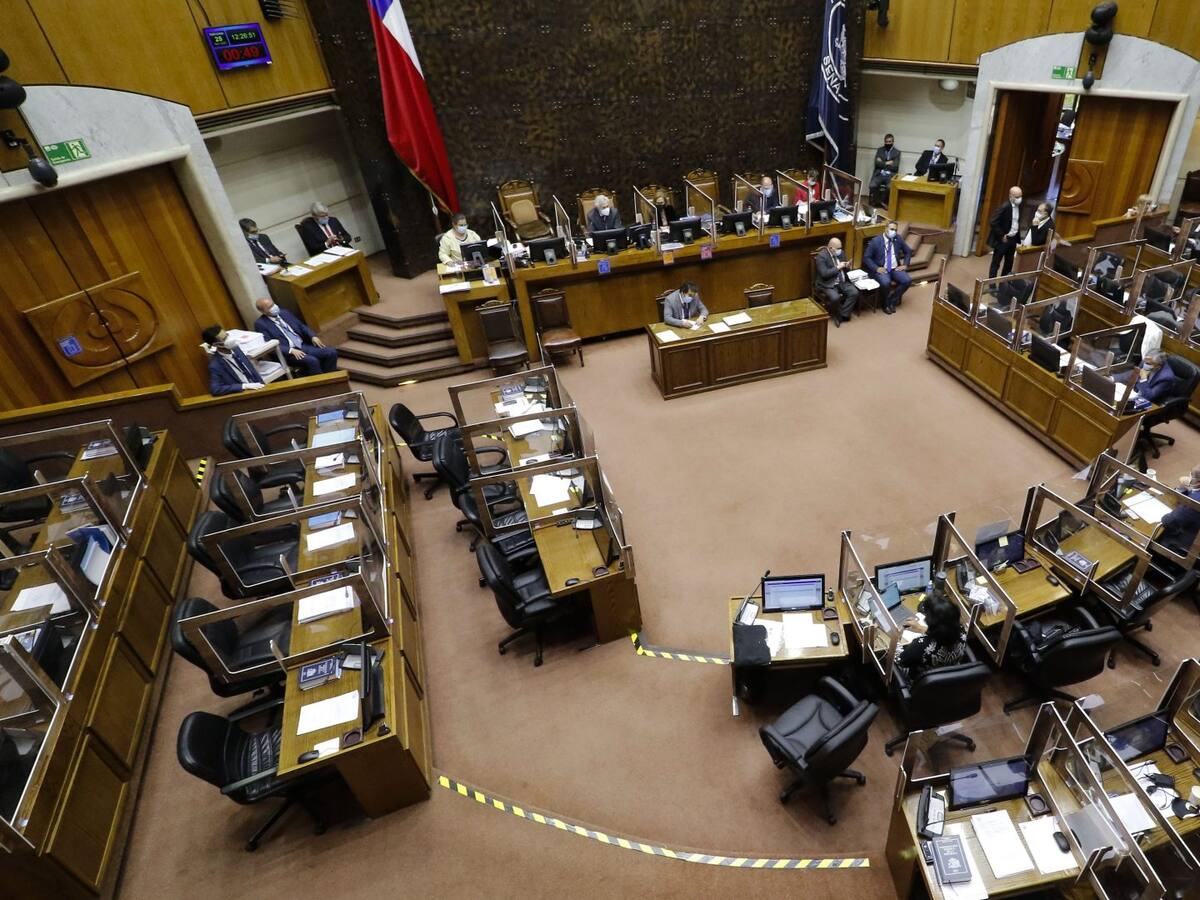 Senado despachó Presupuesto 2021 tras maratónica jornada de discusión de partidas