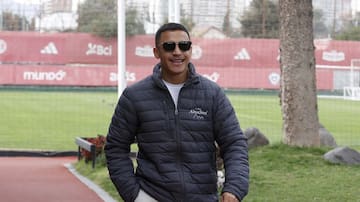 La Roja suma a Alexis Sánchez y completa su plantel: así fue la llegada del tocopillano a Juan Pinto Durán Con la presencia del “Niño Maravilla”, Ricardo Gareca dirigió hoy su primera práctica con plantel completo
