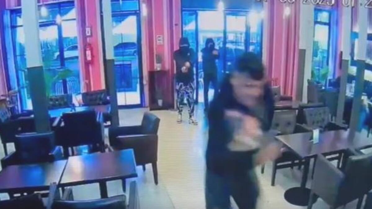 ¡Imágenes de terror! Así fue la balacera en bar del Barrio Brasil en pleno horario de carrete