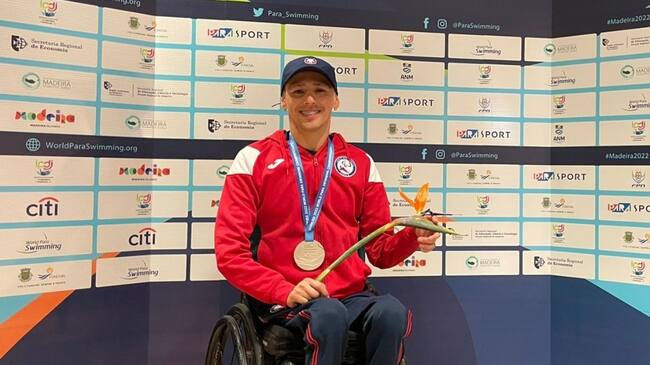 Alberto Abarza suma su segunda medalla de plata en el Mundial de Para Natación