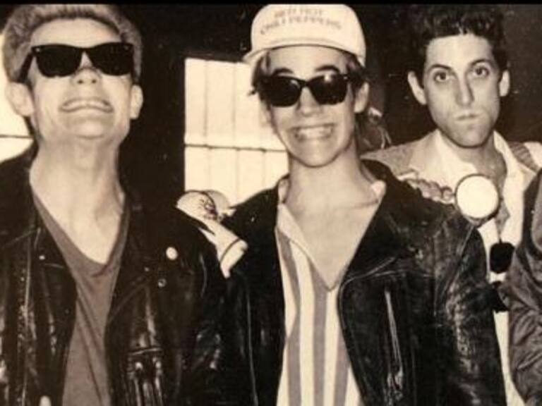 A los 64 años falleció Jack Sherman, uno de los primeros guitarristas de Red Hot Chili Peppers