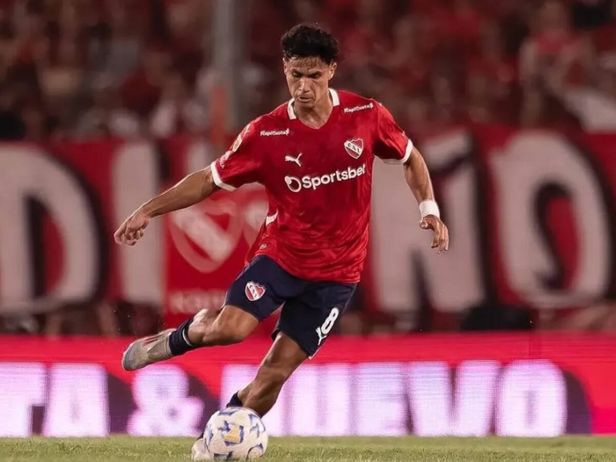 Pablo Galdames también brilla en Argentina y anota su primer gol con la camiseta de Independiente