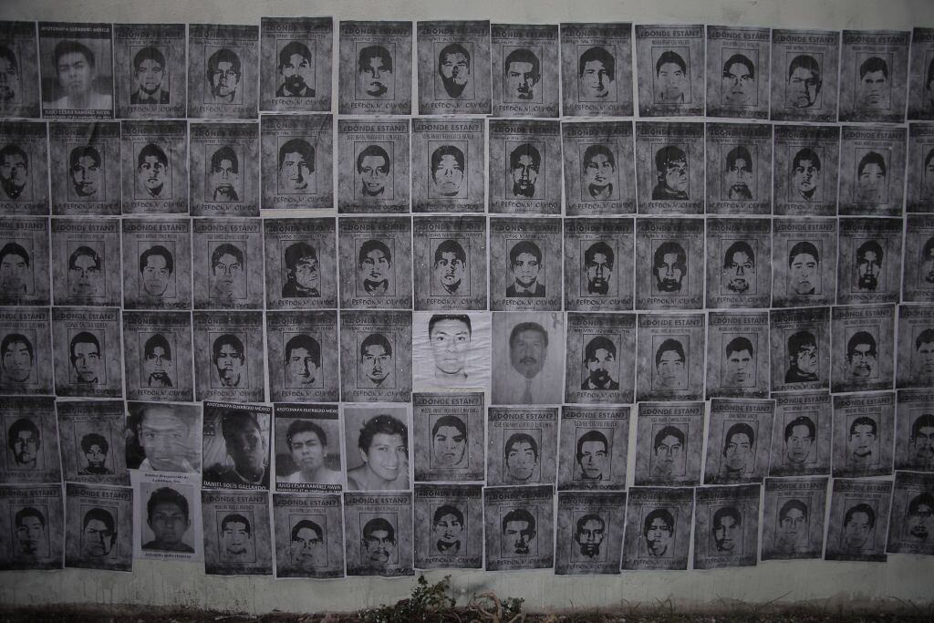 Imágenes de los 43 estudiantes de Ayotzinapa desaparecidos