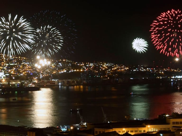 Corte acoge apelación por querella contra empresa encargada de frustrado show de fuegos artificiales en Valparaíso
