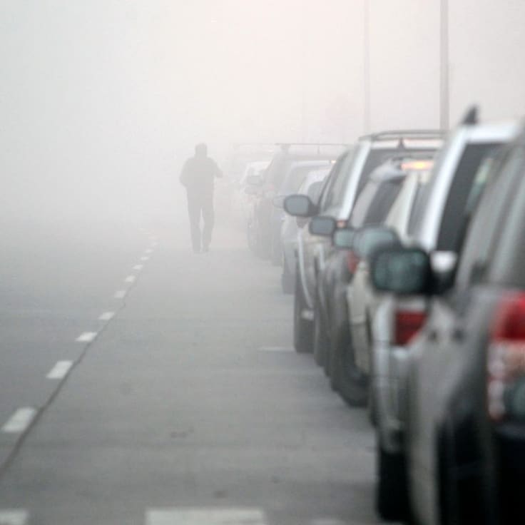 Restricción vehicular en Chile 2026: qué vehículos no pueden circular hoy viernes 22 de mayo en Santiago