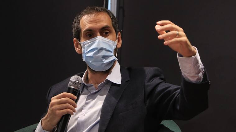 15 de Marzo 2022/SANTIAGOEl ministro de Economía, Fomento y Turismo, Nicolás Grau, junto a la subsecretaria de Turismo, Verónica Kunze, se reúne con los gremios y agrupaciones del sector en el marco del proceso de reactivación de la industria turística.
FOTO: LUKAS SOLIS/AGENCIAUNO