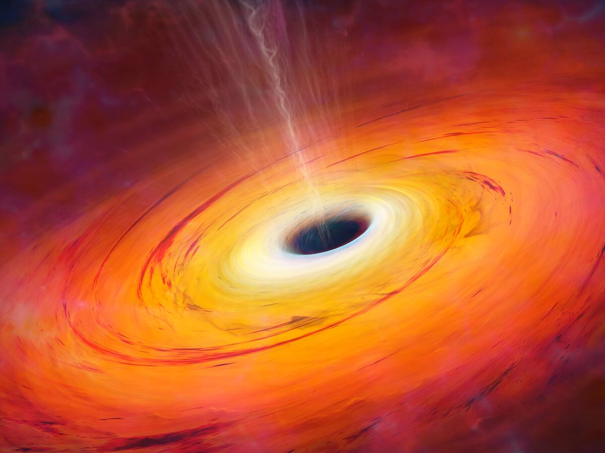 Chile observa el universo: ALMA colabora en la elaboración de las imágenes más detalladas de agujeros negros obtenidas hasta ahora