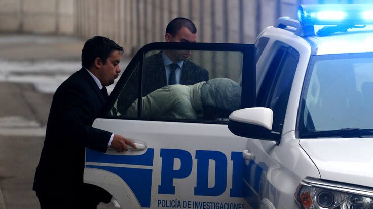 Detienen a trabajador social por posesión y distribución de pornografía infantil: trabajaba en programa contra el abuso sexual de menores