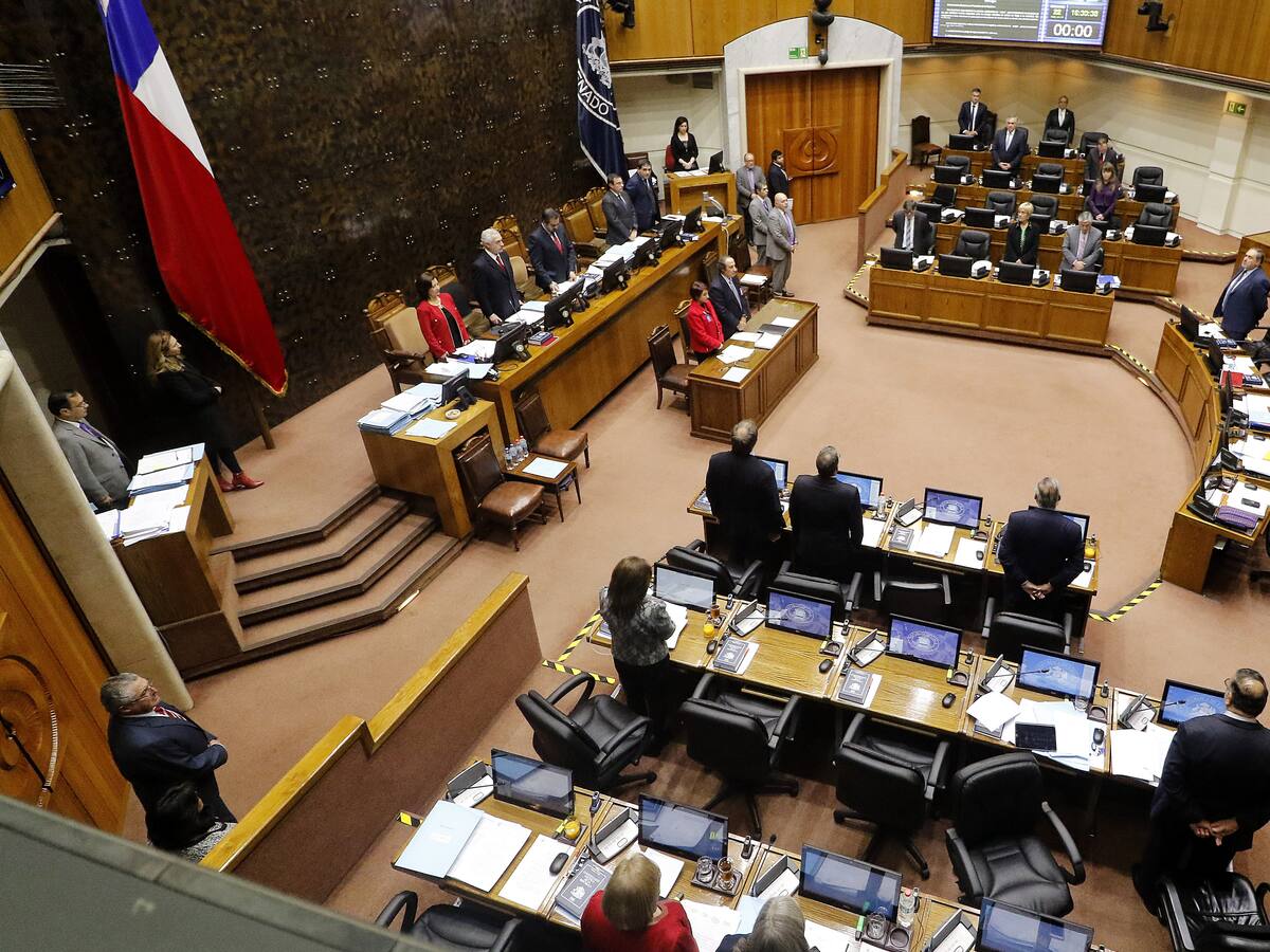 Senado informó que Ruminot, Ossandón y Pizarro recibieron el alta médica tras contagiarse con coronavirus
