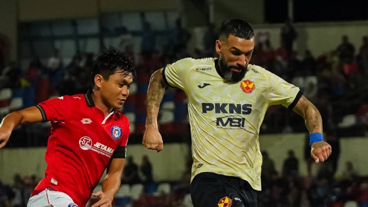 Con gol y asistencia: Ronnie Fernández fue figura en triunfo de su equipo en la liga de Malasia