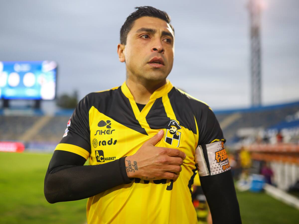 “Hice todo y lo di todo”: Gonzalo Jara aborda su posible retiro del fútbol tras no encontrar club para el 2024