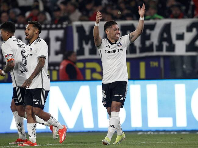 Colo Colo se impuso con autoridad a Palestino y se empezó a acercar al líderato de la U