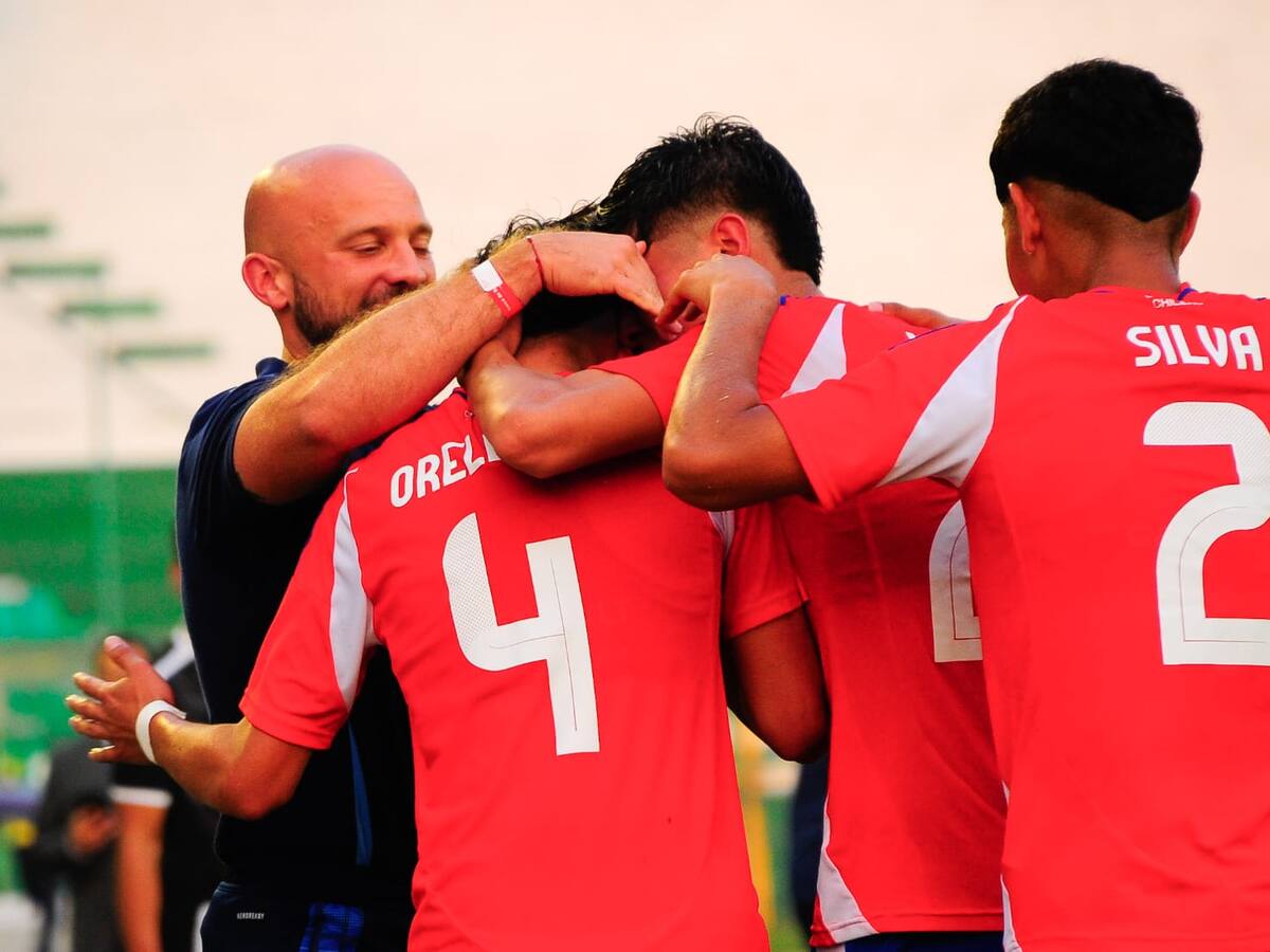 DT de La Roja Sub 15 y la derrota en semifinales del Sudamericano: “El futbolista se tiene que acostumbrar a convivir con este tipo de experiencia”