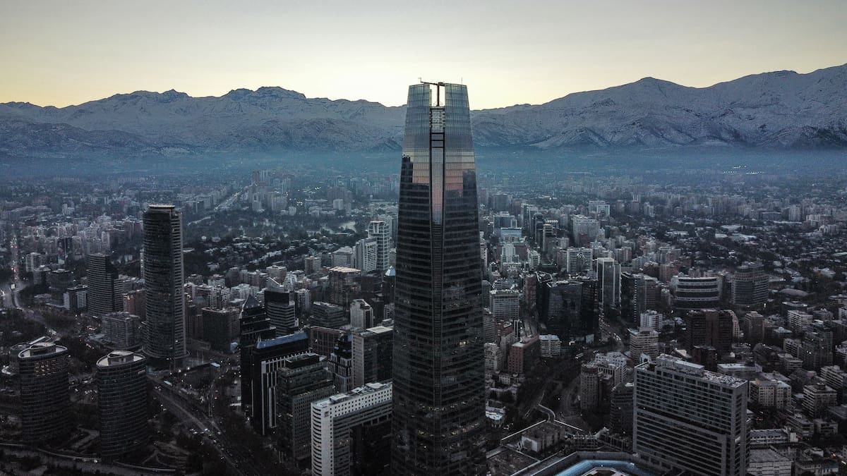 “El 2026 está prácticamente perdido”: expertos advierten por duro escenario de la economía chilena