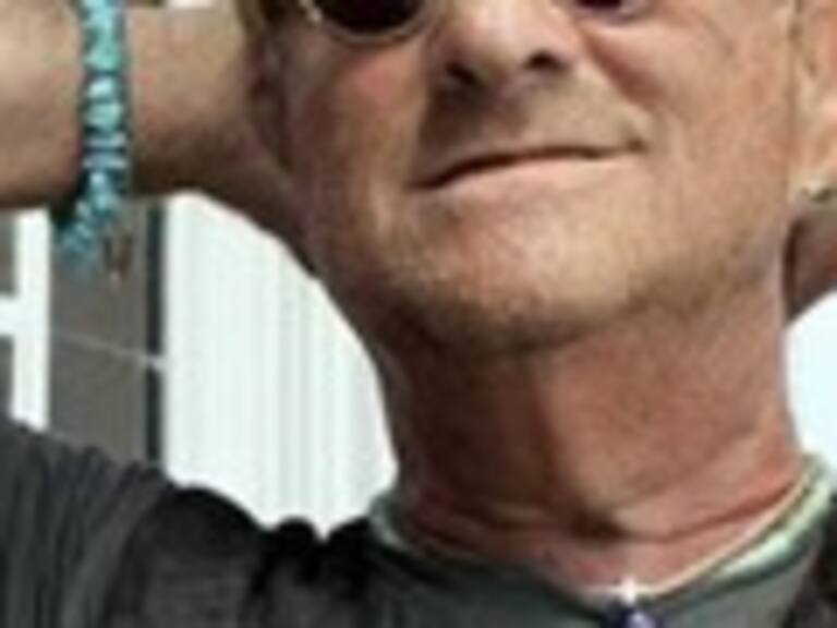 Falleció cantautor italiano Lucio Dalla