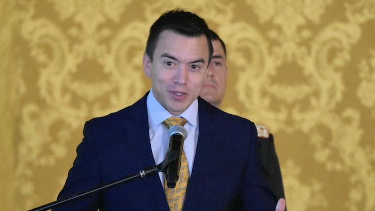 Presidente de Ecuador propone leyes económicas para financiar crisis de seguridad
