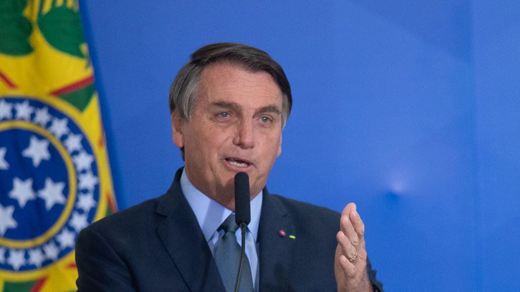BRASILIA, BRAZIL - SEPTEMBER 16: President of Brazil Jair Bolsonaro speaks during the ceremony in which Eduardo Pazuello takes office as Minister of Health amidst the coronavirus (COVID-19) pandemic at the on September 16, 2020 in Brasilia. Pazuello took over as interim minister on May 16 this year. Brazil has over 4.382,000 confirmed positive cases of Coronavirus and has over 133,119 deaths. (Photo by Andressa Anholete/Getty Images)