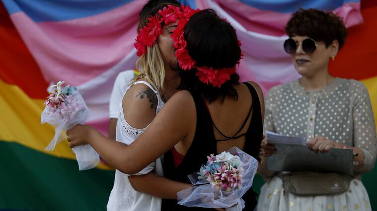 Movilh por dichos del Papa Francisco sobre uniones homosexuales