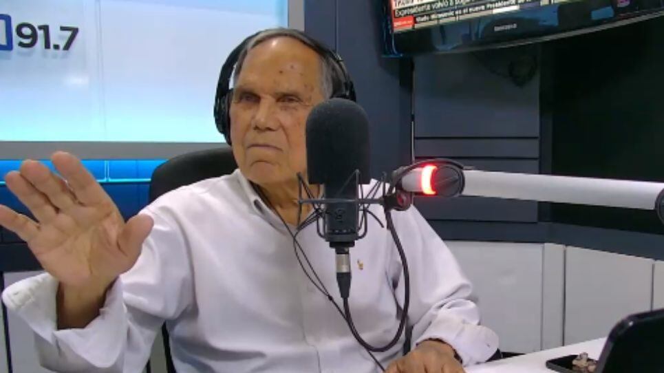 100 años en el aire: Juan Castro Gómez, hombre de discos, radios y más