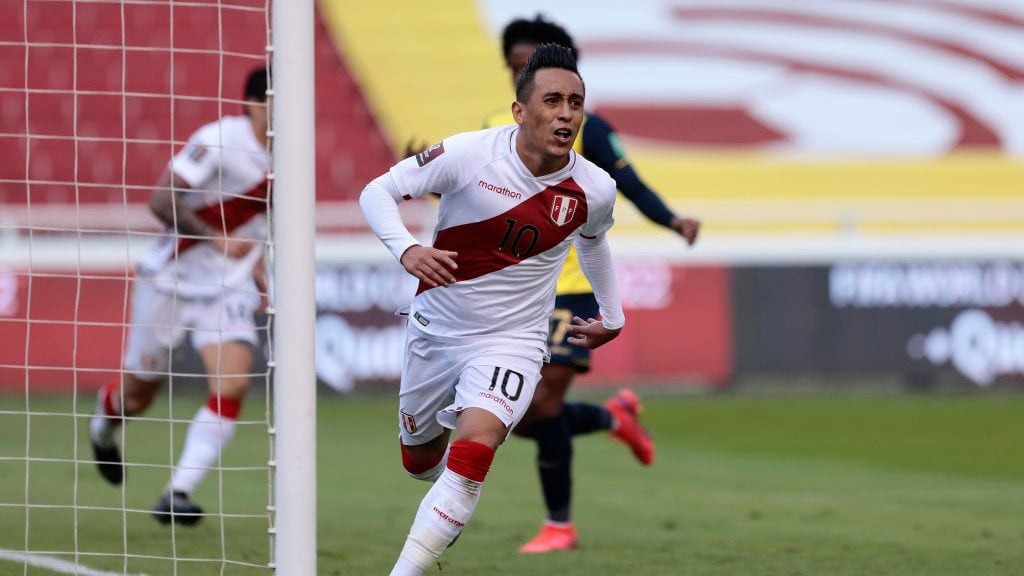 QUITO, ECUADOR - JUNE 08:  Christian Cueva of Peru celebrates after scoring the first goal of his team during a match between Ecuador and Peru as part of South American Qualifiers for Qatar 2022 at Rodrigo Paz Delgado Stadium on June 08, 2021 in Quito, Ecuador. (Photo by Franklin Jacome/Getty Images)