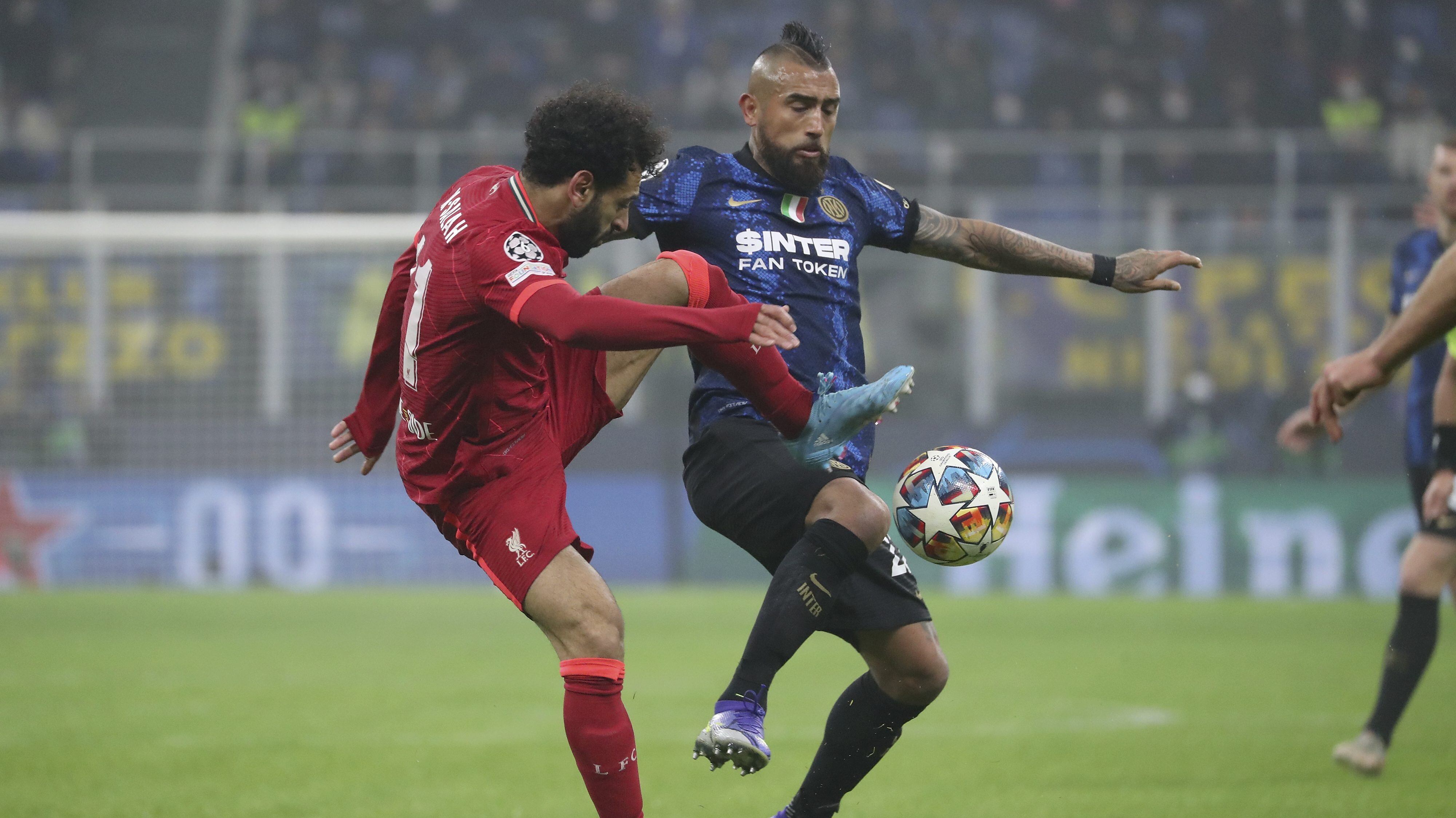 Arturo Vidal Inter de Milán vs Liverpool