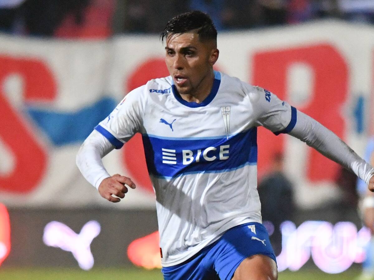 Jugaría Copa Libertadores: aseguran que César Pinares dejará la UC y fichará en otro club del fútbol chileno
