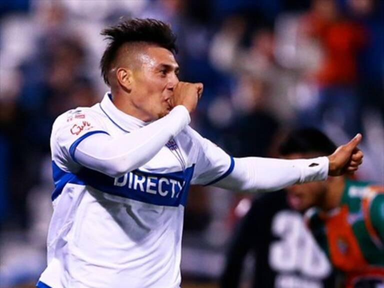 Nicolás Castillo se aleja de la UC e interesa en Europa