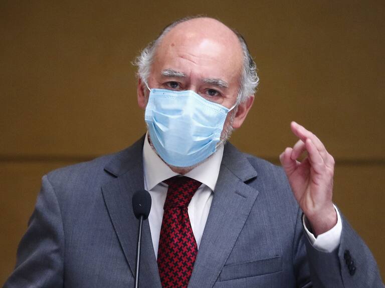 «Tiemblan las cañuelas»: El duro descargo de Iván Flores a la oposición tras rechazo a acusación constitucional contra Mañalich
