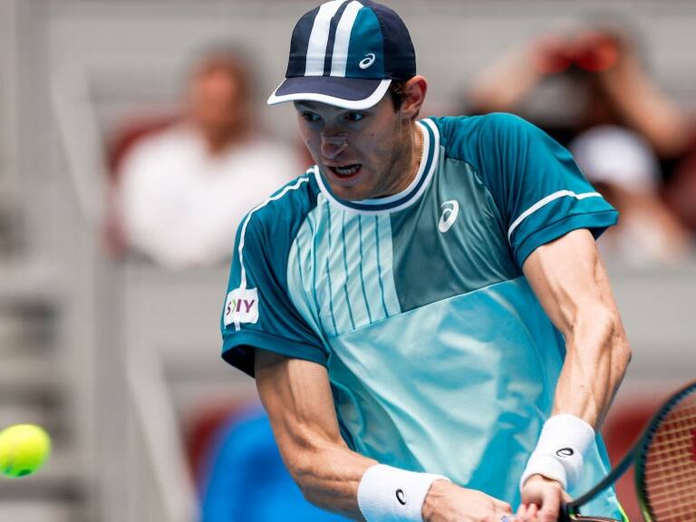 Nicolás Jarry queda eliminado en cuartos de final de Beijing tras una dura batalla ante Zverev