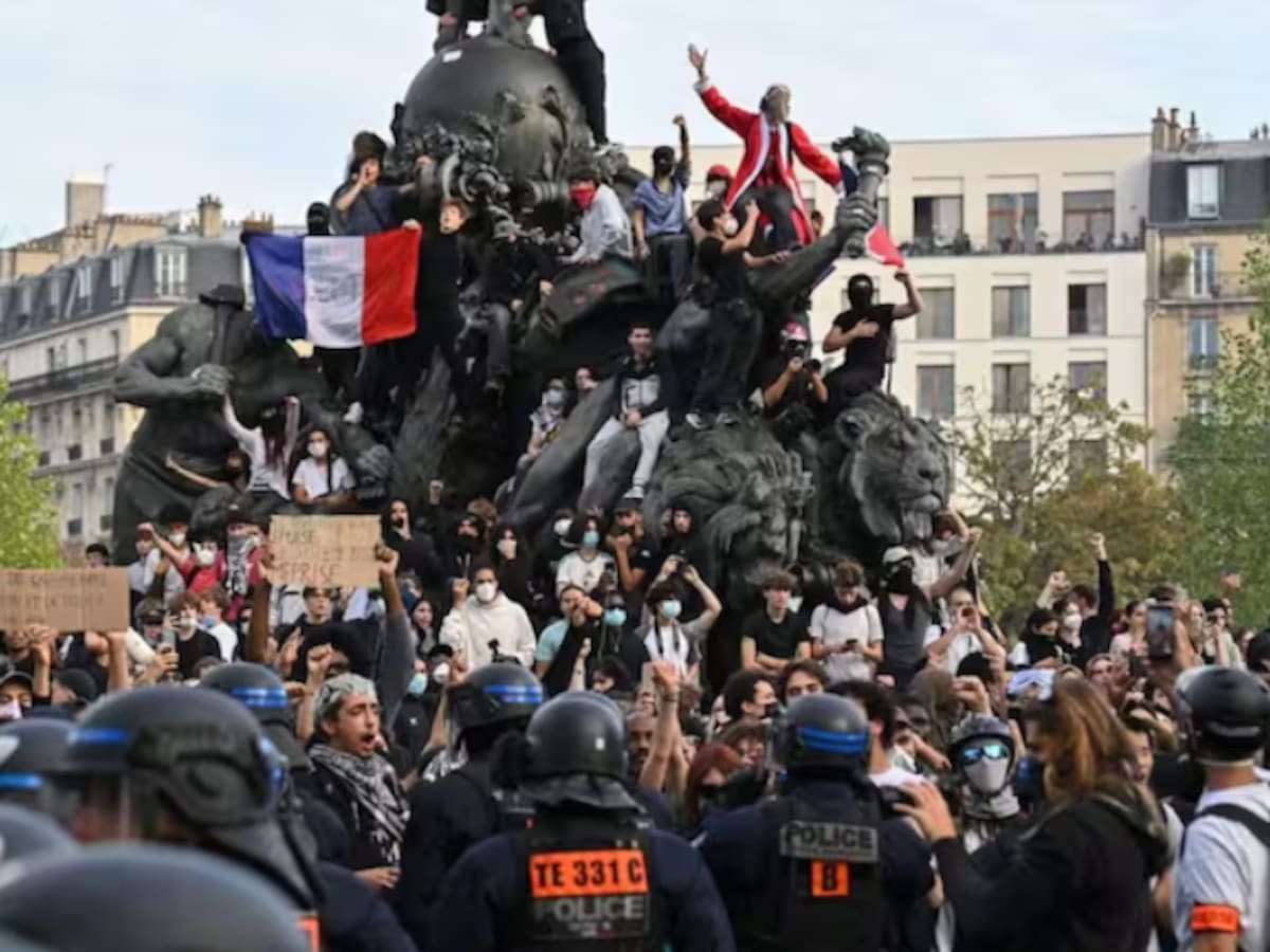 Francia reporta 2.000 detenidos y más de 500 policías heridos tras masivas protestas
