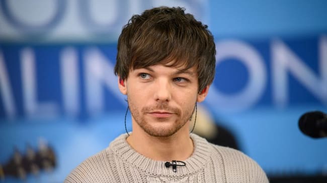 Louis Tomlinson perdió su Samsung y lo tuitió por iPhone