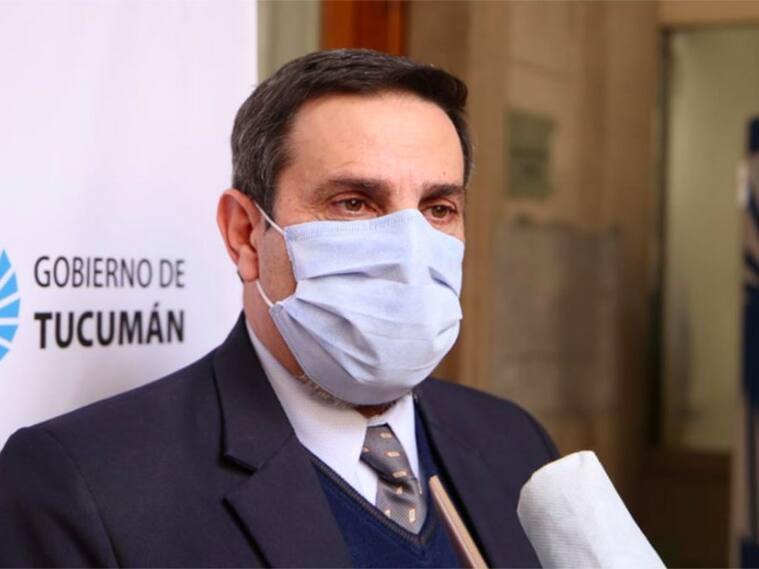 El ministro de salud de la provincia de Tucumán de Argentina, Luis Medina