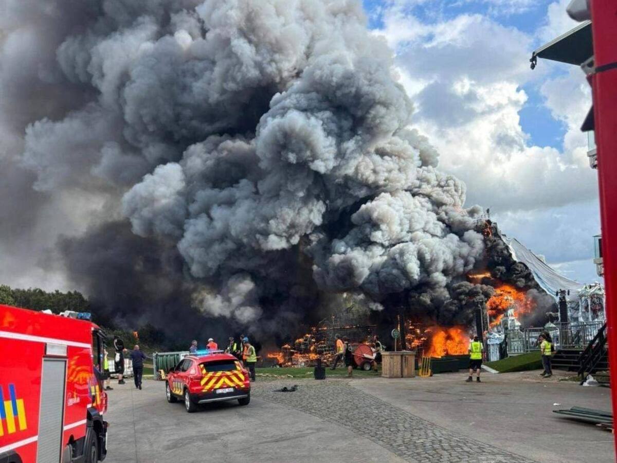 A dos días del festival: incendio destruye el escenario principal de Tomorrowland en Bélgica