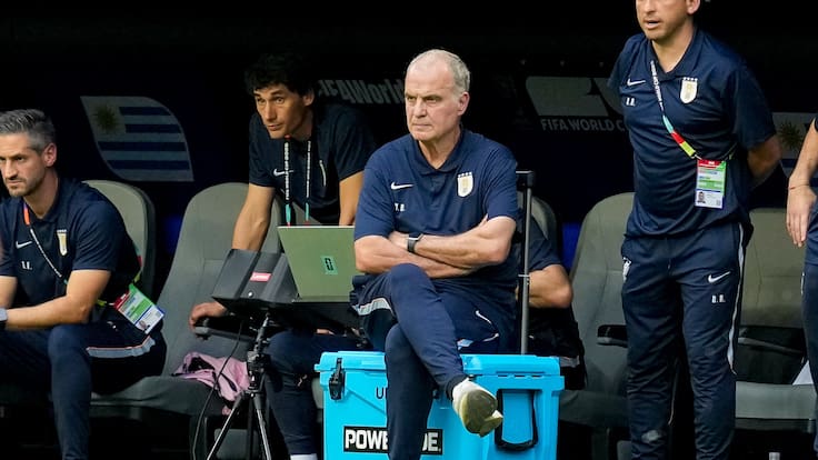 “No soy modelo”: la categórica respuesta de Bielsa tras el amargo debut de Uruguay en el Mundial 2026